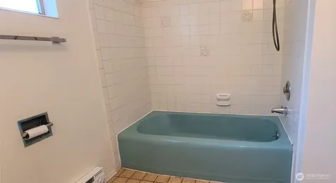 3438 14th Avenue W Seattle WA 98119