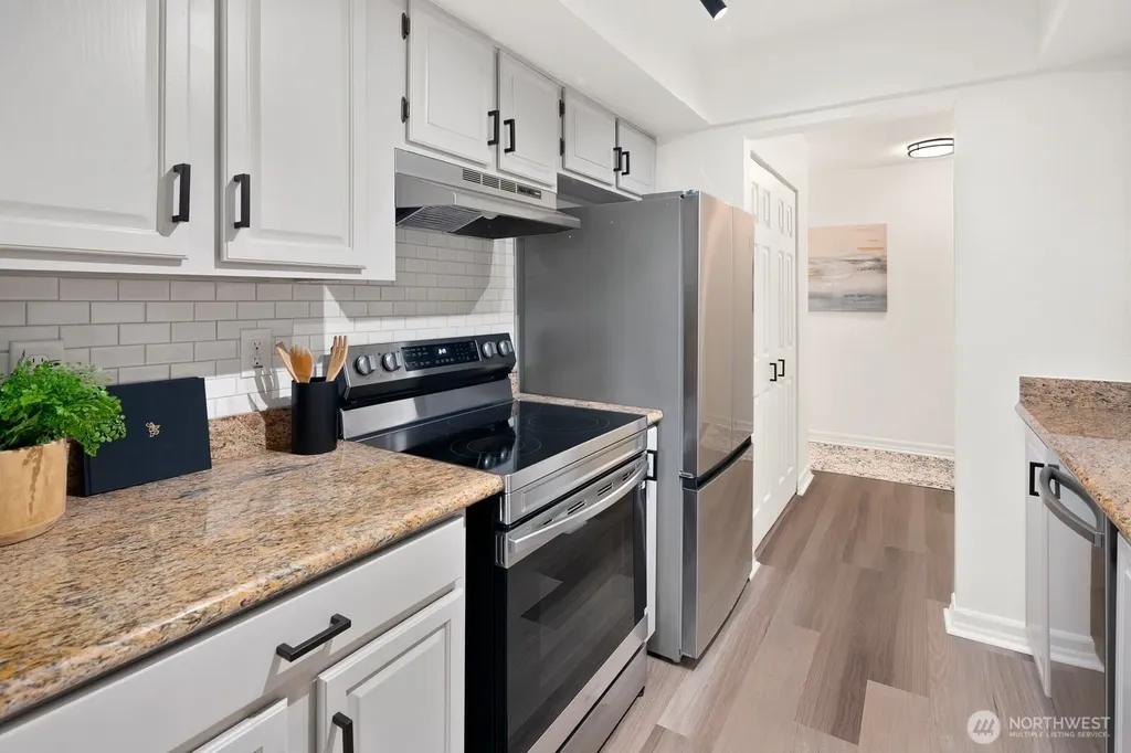 10508 NE 32nd Place Bellevue WA 98004