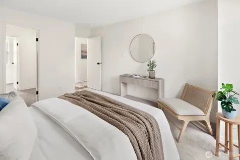 10508 NE 32nd Place Bellevue WA 98004