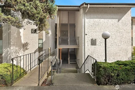 10508 NE 32nd Place Bellevue WA 98004