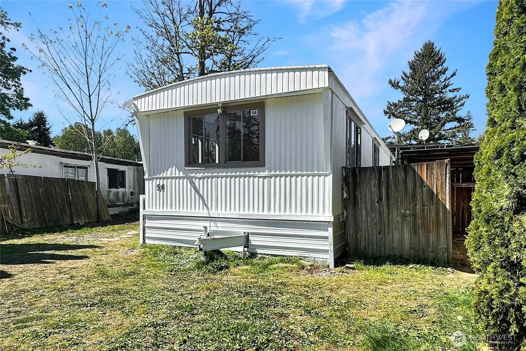 1942 Trigg Road Ferndale WA 98248