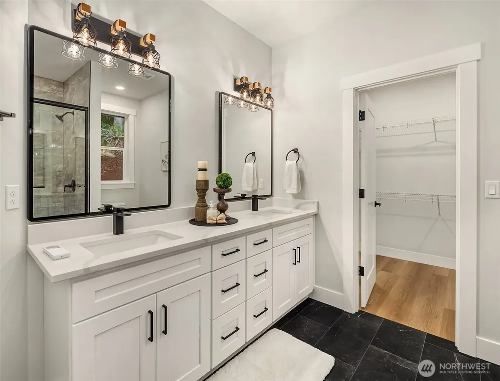 4 Twin Flower Circle Bellingham WA 98229