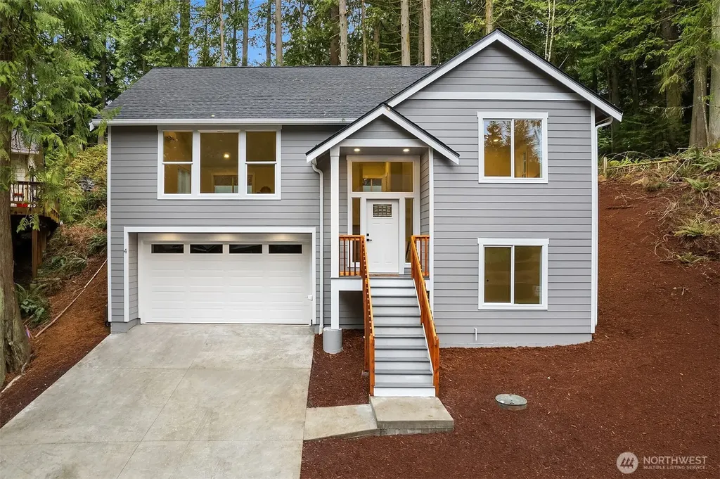 4 Twin Flower Circle Bellingham WA 98229