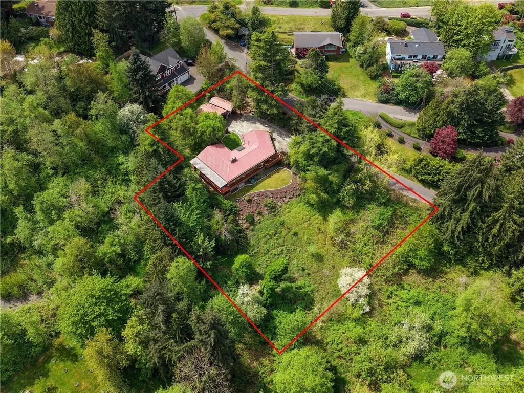 1243 25th Street SE Puyallup WA 98372