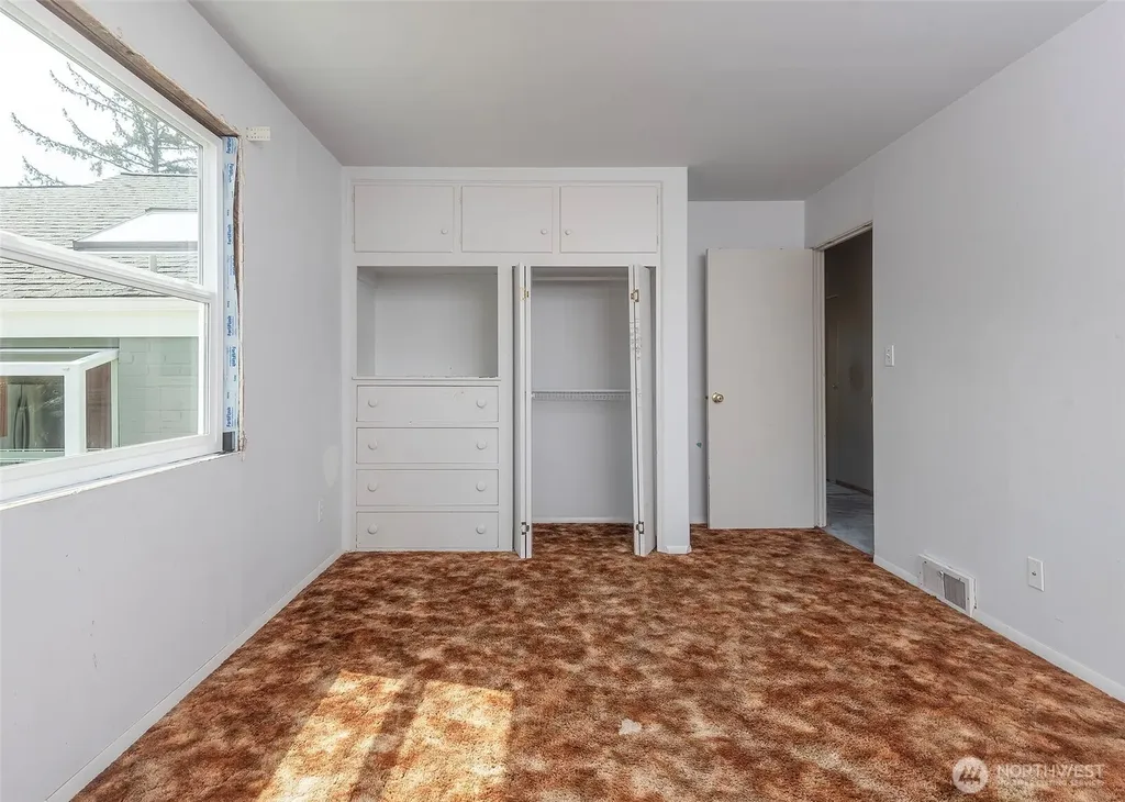 12514 2nd Avenue NW Seattle WA 98177