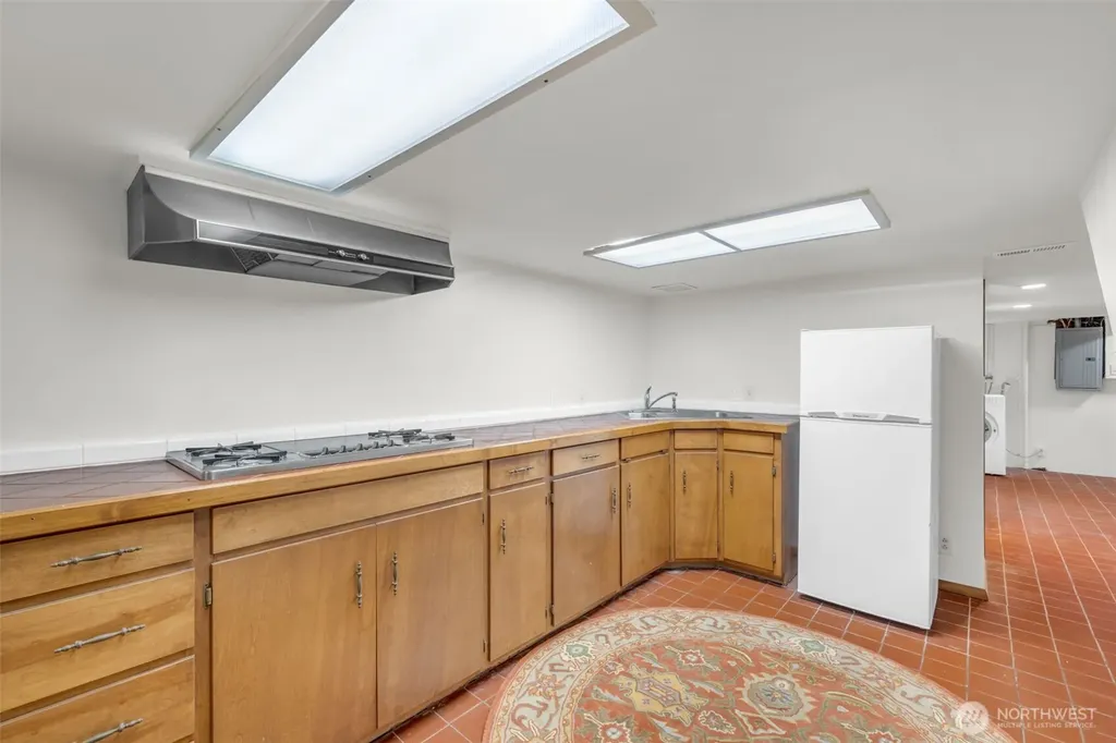 3551 SW 99th Street Seattle WA 98126