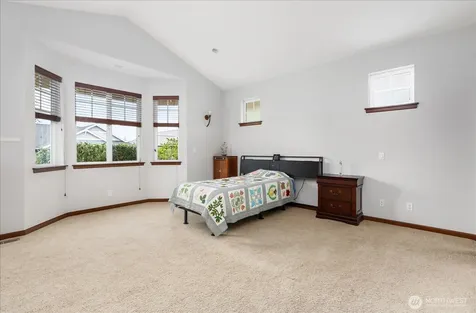 2777 SW Fairway Point Drive Oak Harbor WA 98277