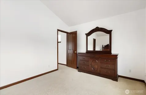 2777 SW Fairway Point Drive Oak Harbor WA 98277