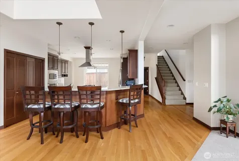 2777 SW Fairway Point Drive Oak Harbor WA 98277