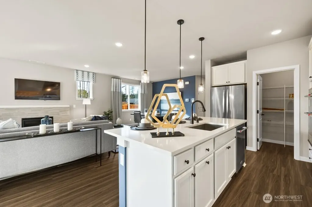 3950 Flat Top Drive Bremerton WA 98312