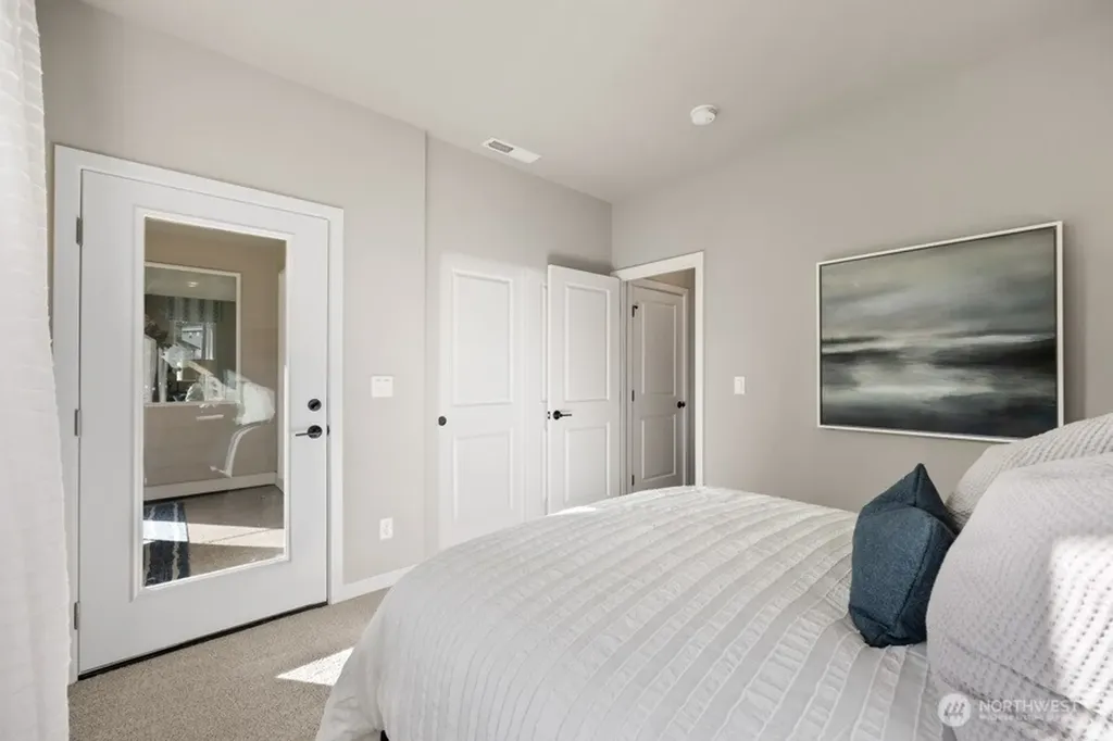 3950 Flat Top Drive Bremerton WA 98312