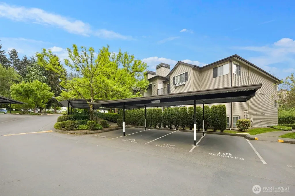 215 9th Street Kirkland WA 98033