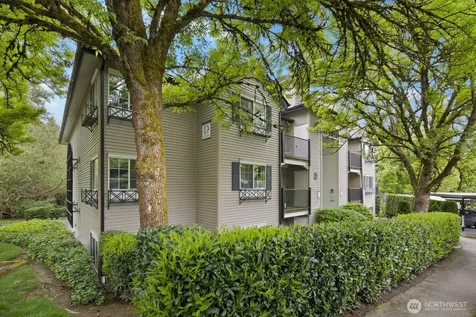 215 9th Street Kirkland WA 98033