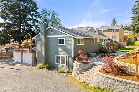 469 Hoquiam Avenue NE Renton WA 98059
