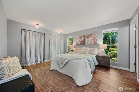 8910 NE 195th Street NE Bothell WA 98011