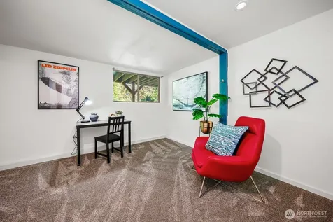 8910 NE 195th Street NE Bothell WA 98011