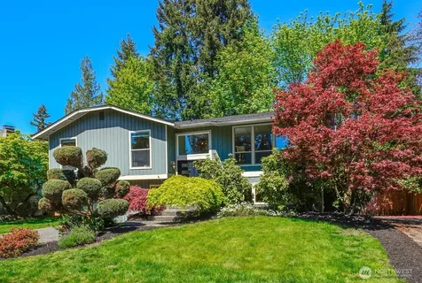 8910 NE 195th Street NE Bothell WA 98011
