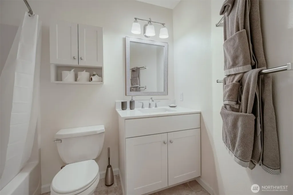 10108 NE 63rd Street Kirkland WA 98033