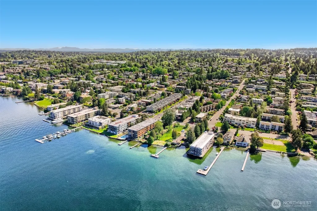 10108 NE 63rd Street Kirkland WA 98033