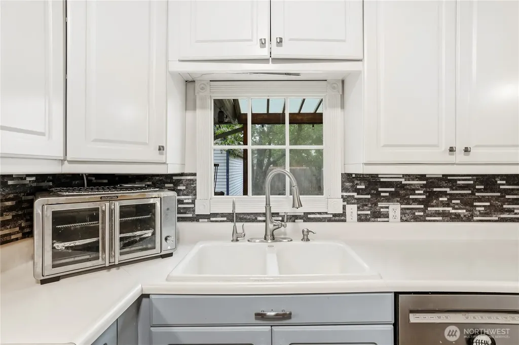 115 F Street SE Auburn WA 98002