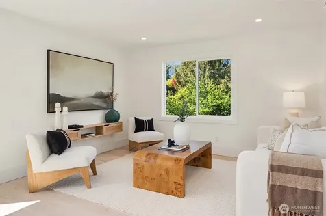 3023 65th Avenue SW Seattle WA 98116