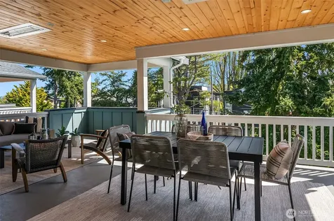 3023 65th Avenue SW Seattle WA 98116