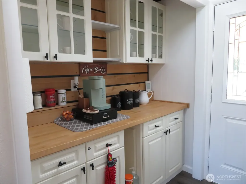 19 Linda Lane Montesano WA 98563
