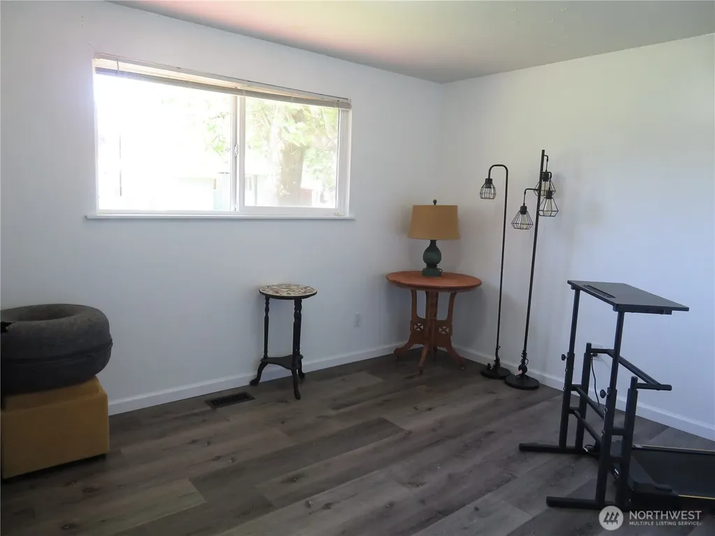 19 Linda Lane Montesano WA 98563