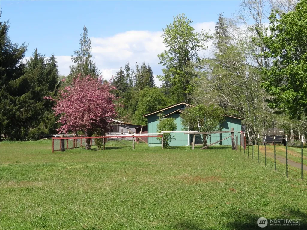 19 Linda Lane Montesano WA 98563