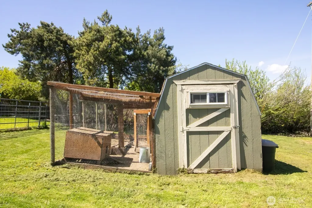 3001 Pullman Albion Road Pullman WA 99163