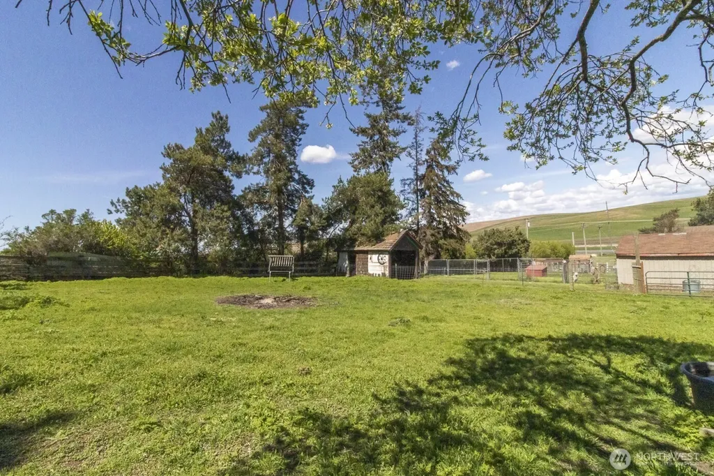 3001 Pullman Albion Road Pullman WA 99163