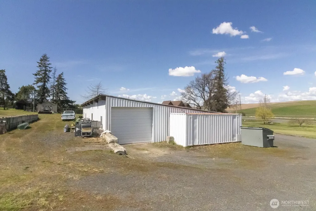 3001 Pullman Albion Road Pullman WA 99163