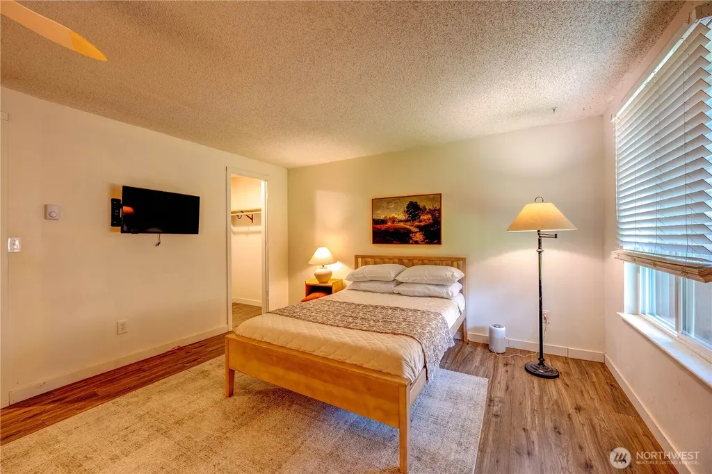 651 Malibu Drive SE Lacey WA 98503