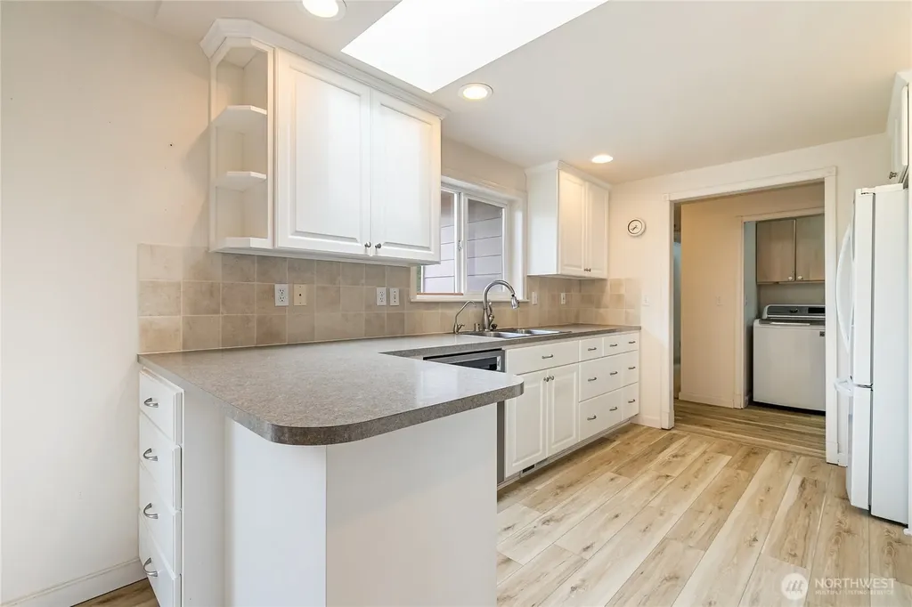 4792 N Golf Course Drive Blaine WA 98230