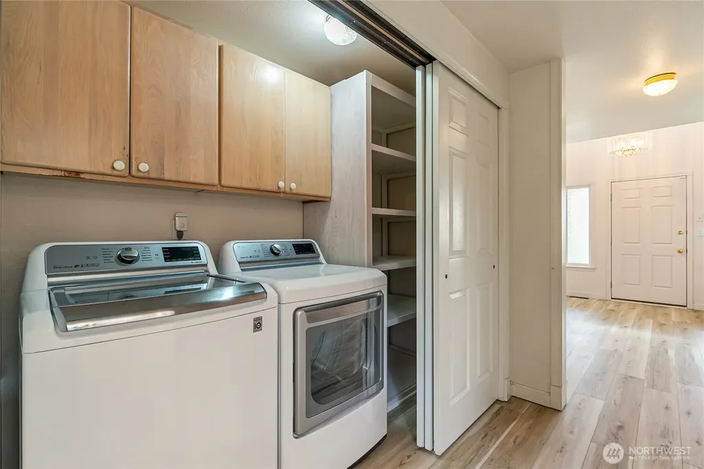 4792 N Golf Course Drive Blaine WA 98230