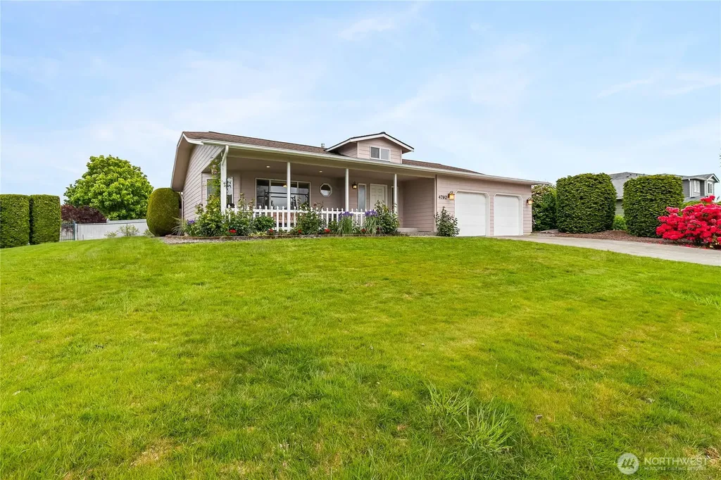 4792 N Golf Course Drive Blaine WA 98230
