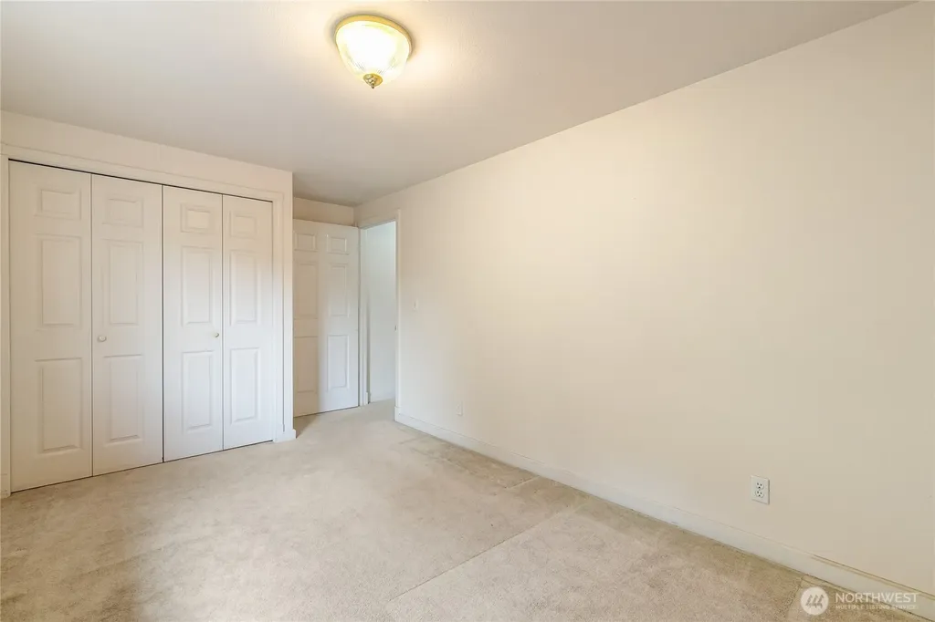 4792 N Golf Course Drive Blaine WA 98230