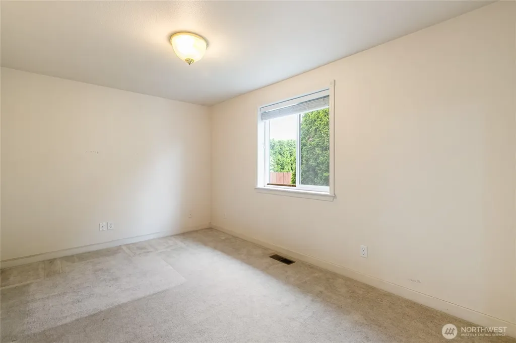 4792 N Golf Course Drive Blaine WA 98230