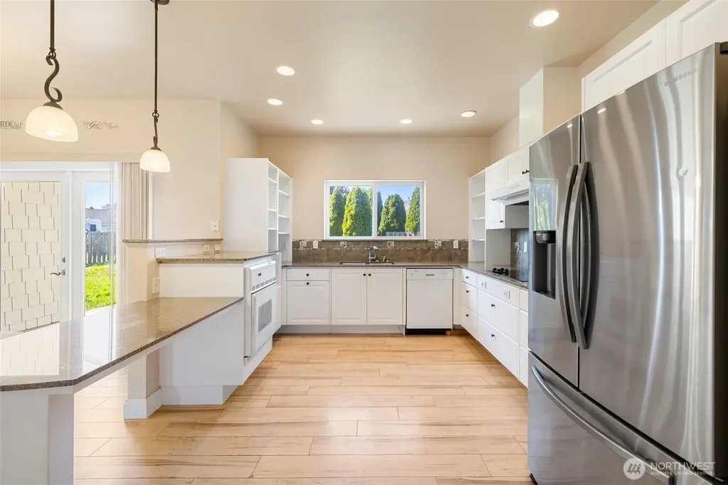 163 Mariners Drive Sequim WA 98382
