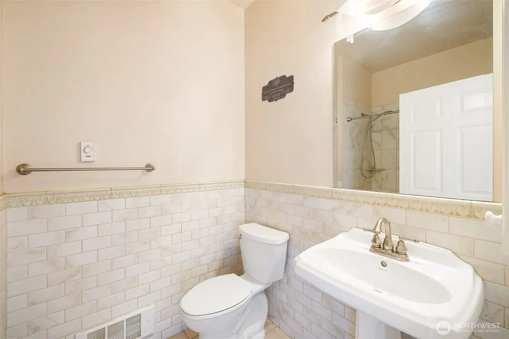 163 Mariners Drive Sequim WA 98382