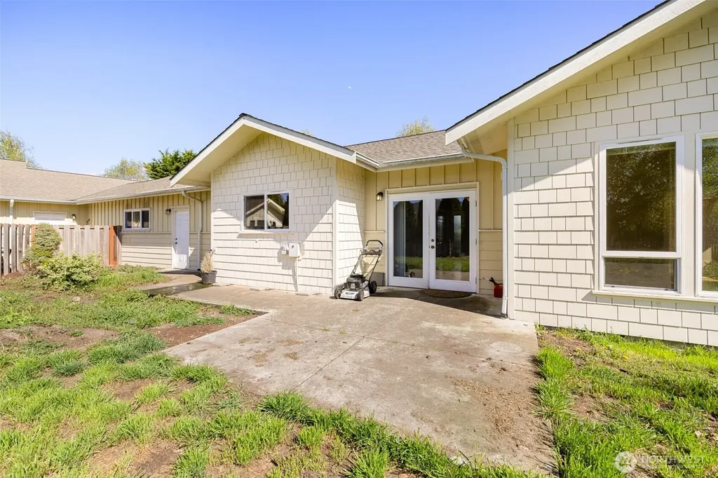 163 Mariners Drive Sequim WA 98382