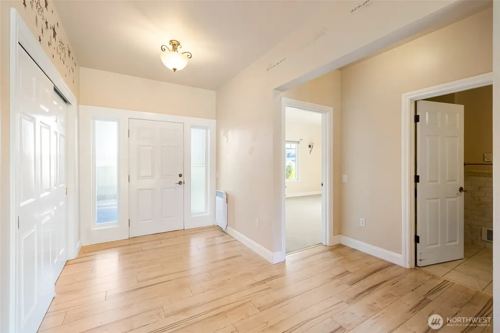 163 Mariners Drive Sequim WA 98382