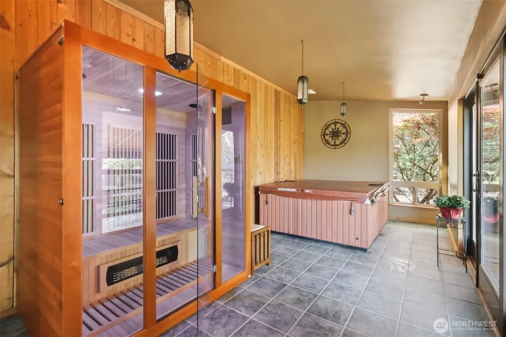 4802 92nd Avenue NW Gig Harbor WA 98332