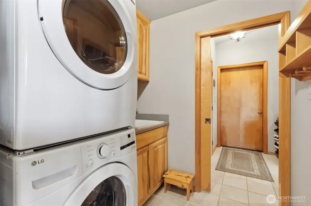 4802 92nd Avenue NW Gig Harbor WA 98332