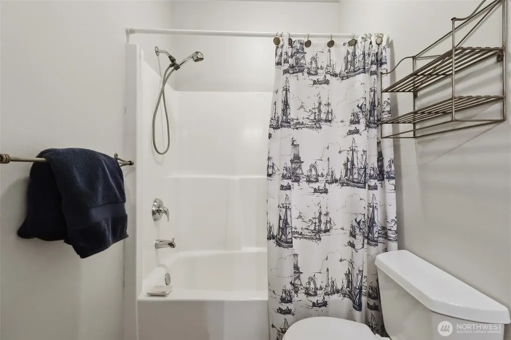 4802 92nd Avenue NW Gig Harbor WA 98332