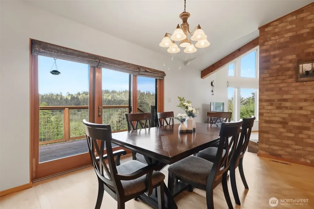4802 92nd Avenue NW Gig Harbor WA 98332