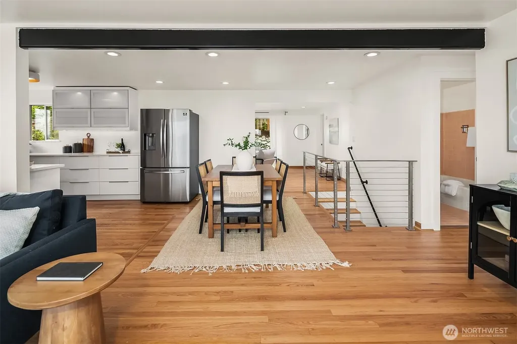 4934 Purdue Avenue NE Seattle WA 98105