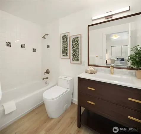 4934 Purdue Avenue NE Seattle WA 98105