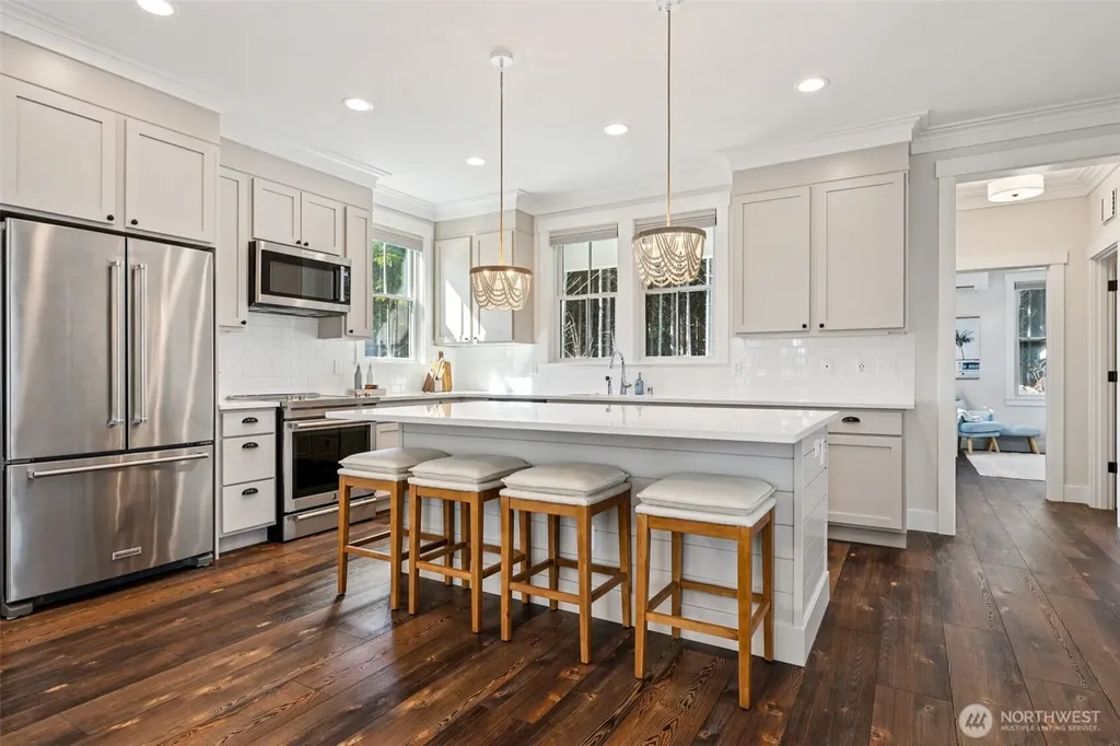 421 E Compass Street Pacific Beach WA 98571