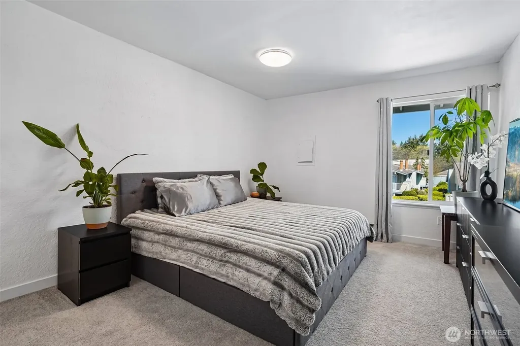 14401 SE Petrovitsky Road Renton WA 98058